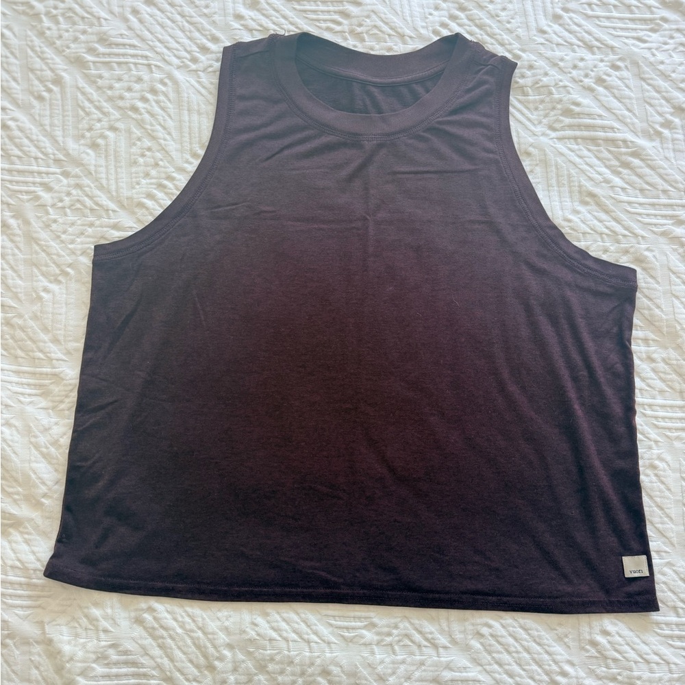 Vuori Women’s Energy Tank Top in Burgundy Heather